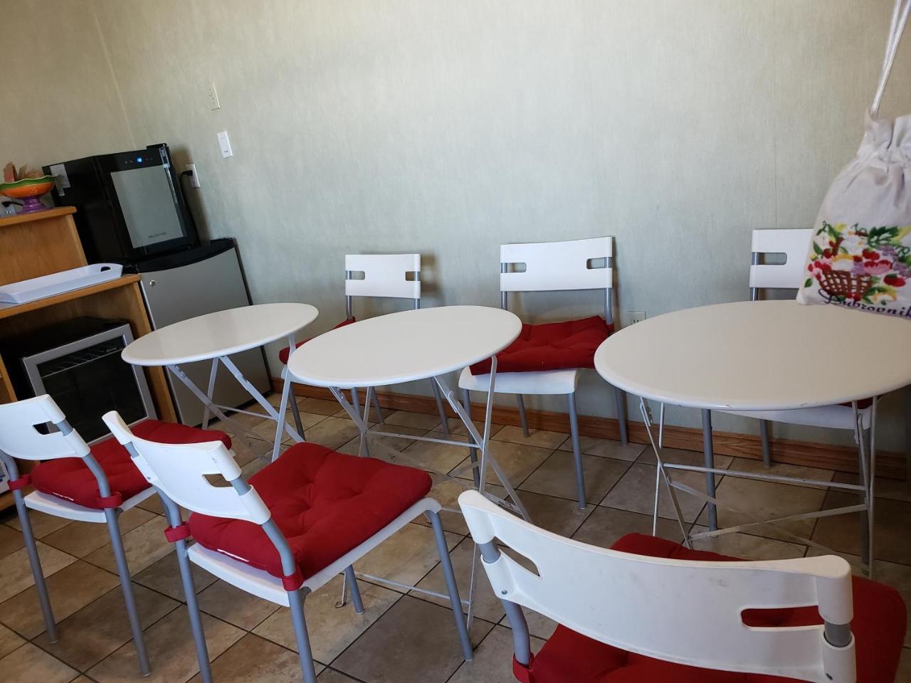 Skyview Swift Current Hotel Екстериор снимка